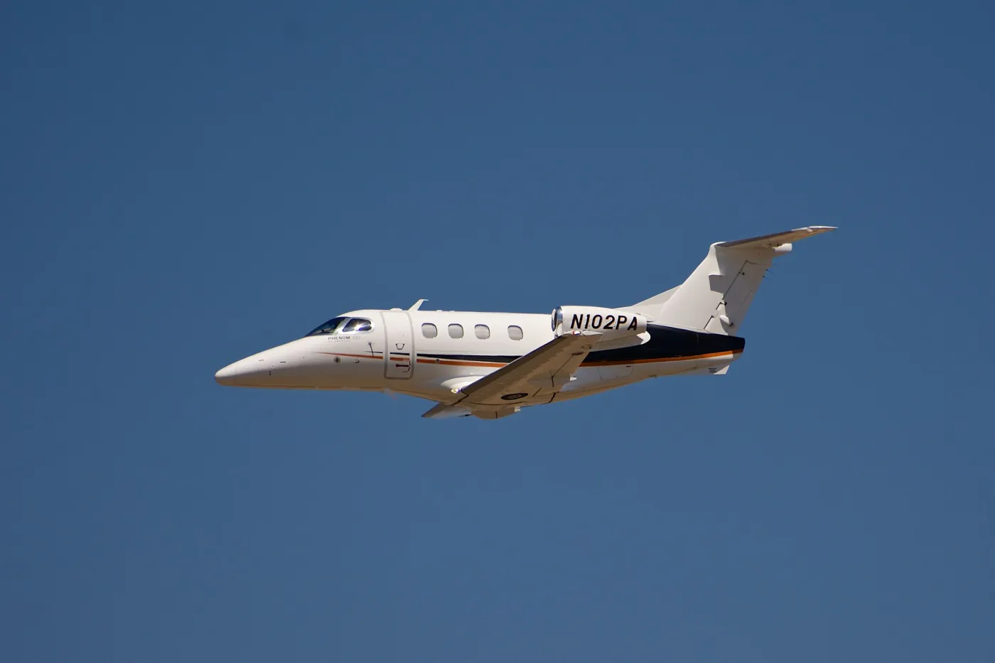 Legacy 500 — photo 3